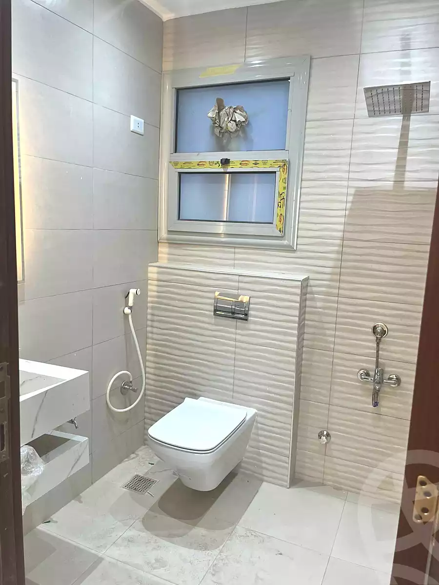 https://aqarmap.com.eg/ar/listing/7164105-for-rent-cairo-el-sheikh-zayed-city-compounds-el-khamayel