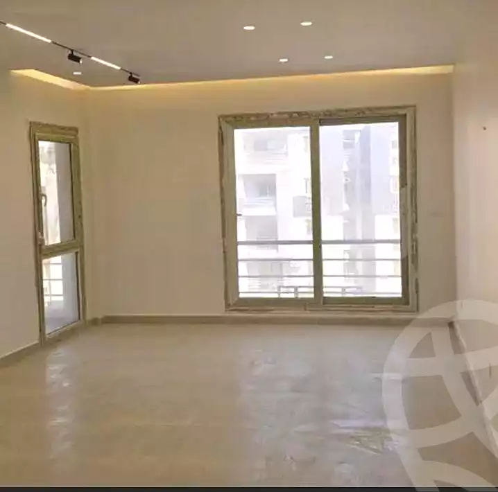 https://aqarmap.com.eg/en/listing/7164151-for-rent-cairo-el-sheikh-zayed-city-compounds-jn-2