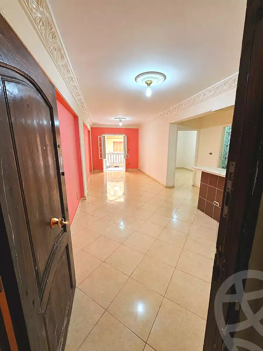 https://aqarmap.com.eg/ar/listing/7164354-for-sale-alexandria-al-agamy-el-kilo-21