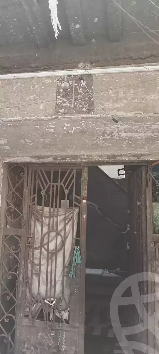 https://aqarmap.com.eg/en/listing/7150583-for-sale-cairo-downtown-el-gamalya-meet-marga-salseel