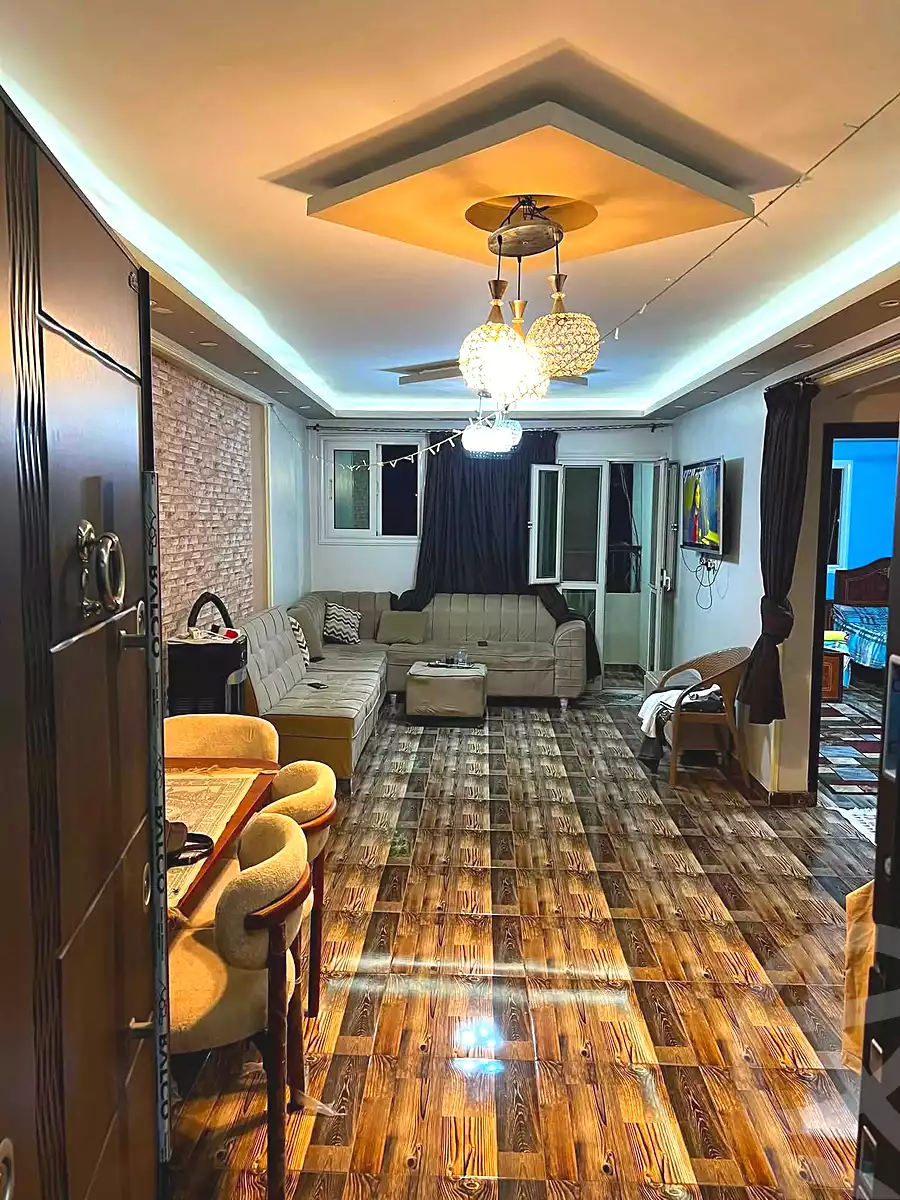 https://aqarmap.com.eg/ar/listing/7165051-for-sale-cairo-faisal-el-tawabeq-el-shaheed-ahmed-hamdy-st