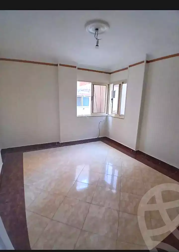 https://aqarmap.com.eg/ar/listing/7165133-for-sale-alexandria-miami-45-street