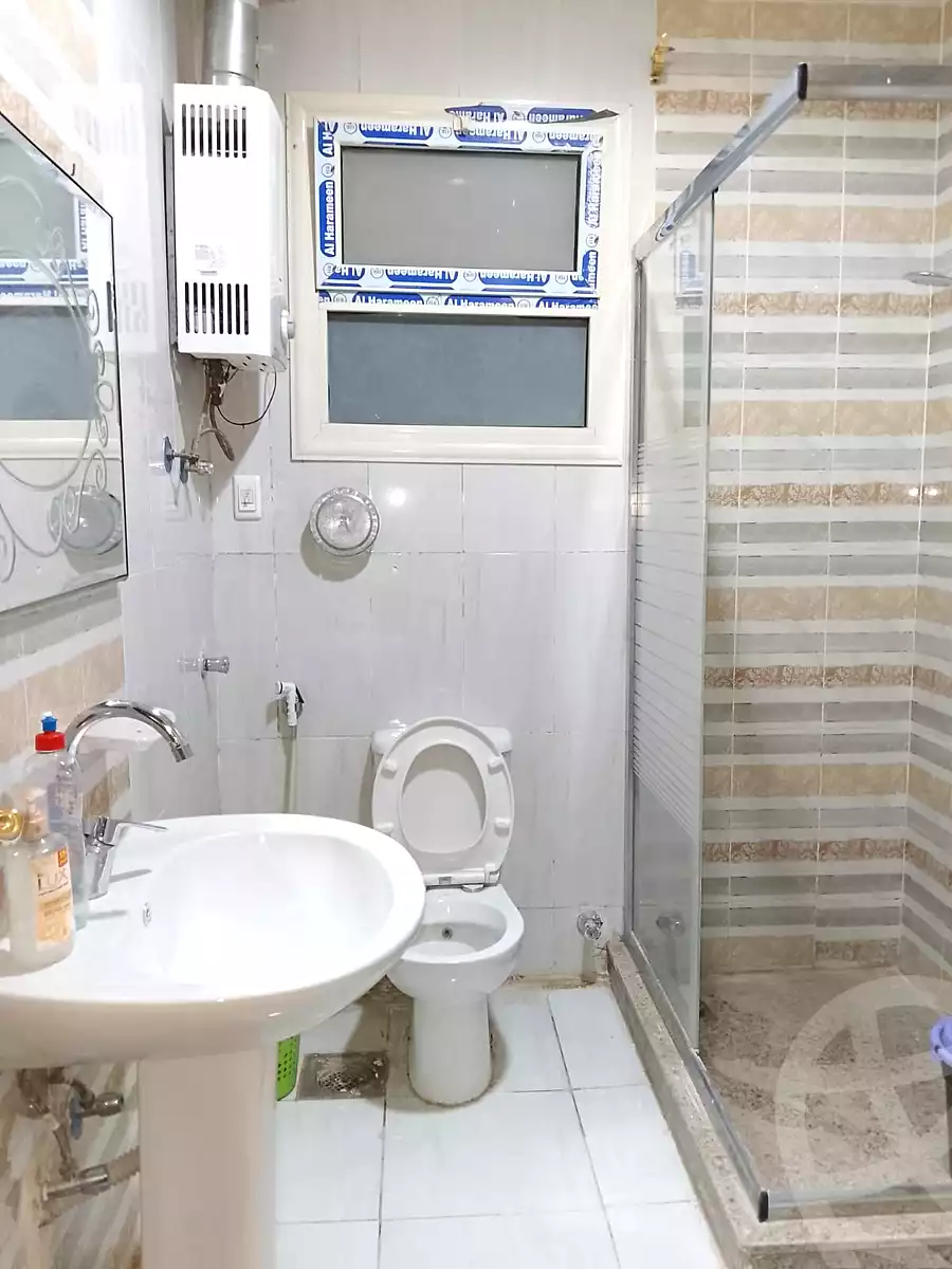 https://aqarmap.com.eg/ar/listing/7165255-for-rent-cairo-6th-of-october-compounds-jn-ktwbr