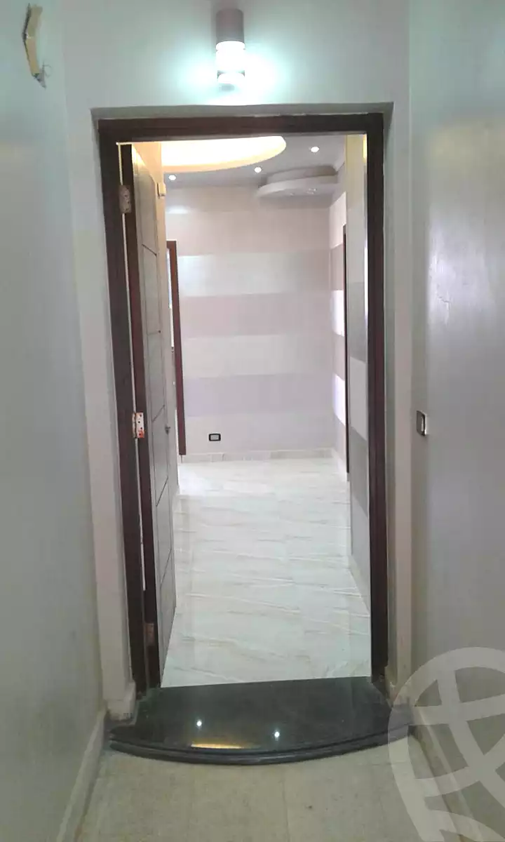 https://aqarmap.com.eg/ar/listing/7165308-for-rent-cairo-new-cairo-compounds-village-garden-kattameya
