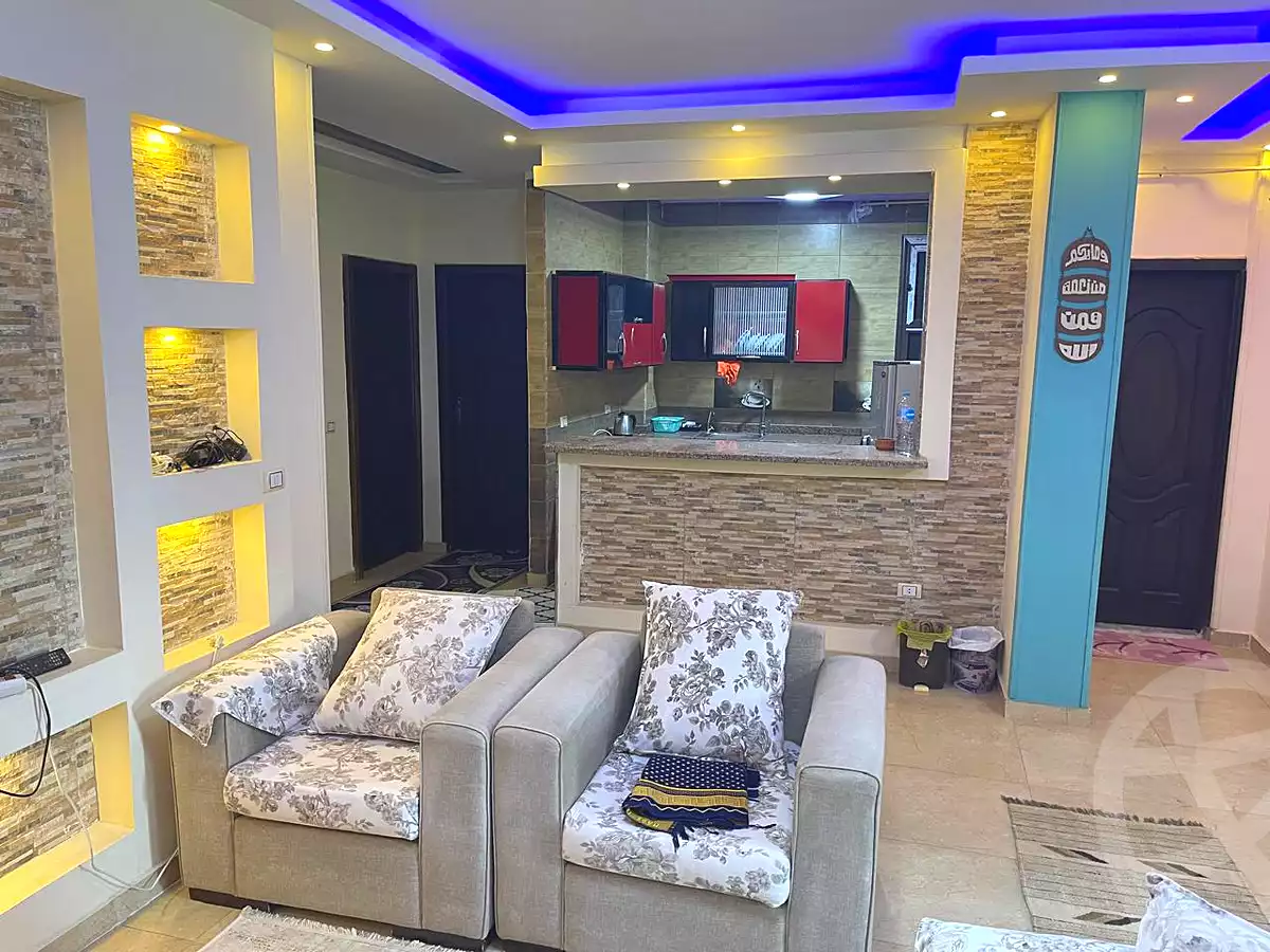 https://aqarmap.com.eg/en/listing/7165336-for-rent-cairo-6th-of-october-el-ahyaa-neighborhood-2nd-divided-from-al-kafrawei-st