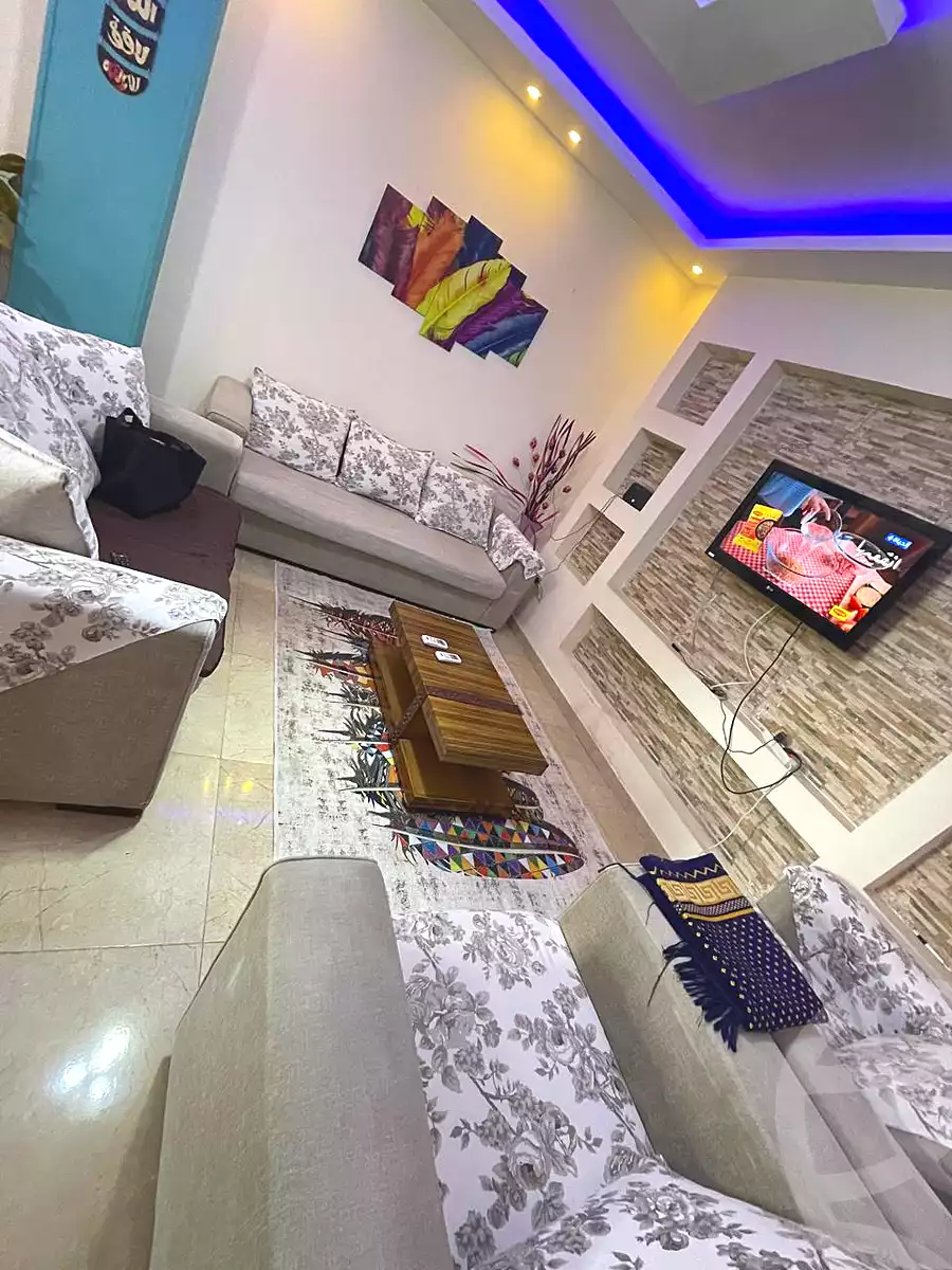 https://aqarmap.com.eg/en/listing/7165336-for-rent-cairo-6th-of-october-el-ahyaa-neighborhood-2nd-divided-from-al-kafrawei-st
