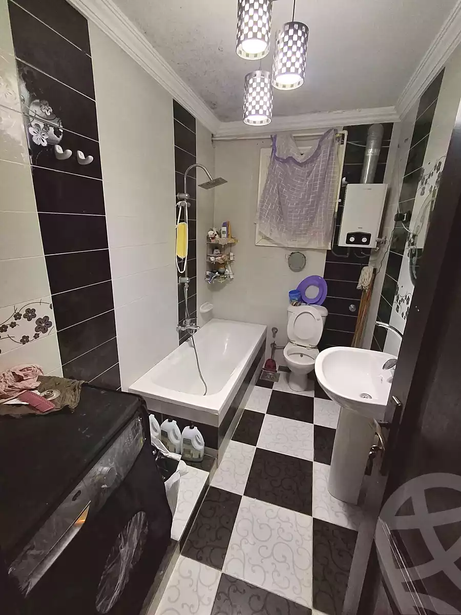 https://aqarmap.com.eg/en/listing/7165364-for-sale-alexandria-lsywf-el-falki