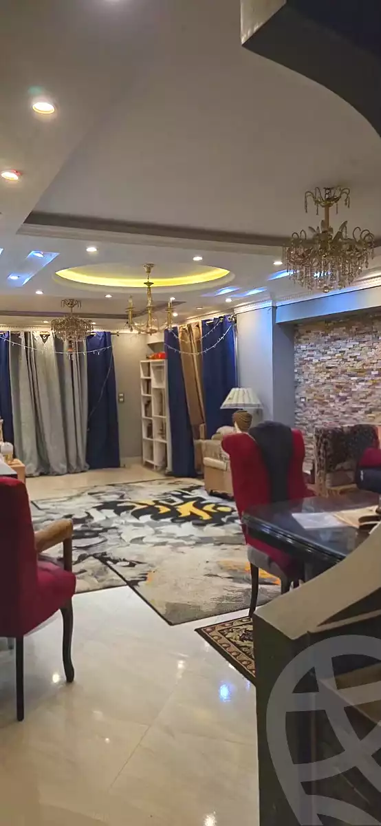 https://aqarmap.com.eg/en/listing/7165376-for-sale-cairo-new-cairo-compounds-the-square