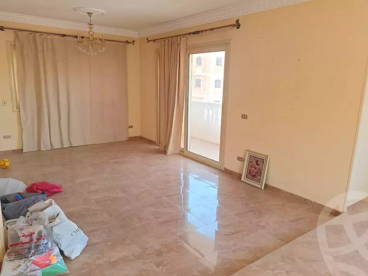 https://aqarmap.com.eg/ar/listing/7165438-for-rent-cairo-6th-of-october-el-ahyaa-neighborhood-3rd-al-hay-al-thalith-st