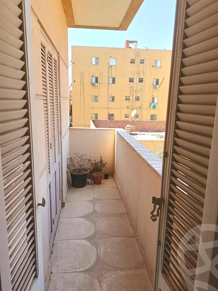 https://aqarmap.com.eg/ar/listing/7165438-for-rent-cairo-6th-of-october-el-ahyaa-neighborhood-3rd-al-hay-al-thalith-st