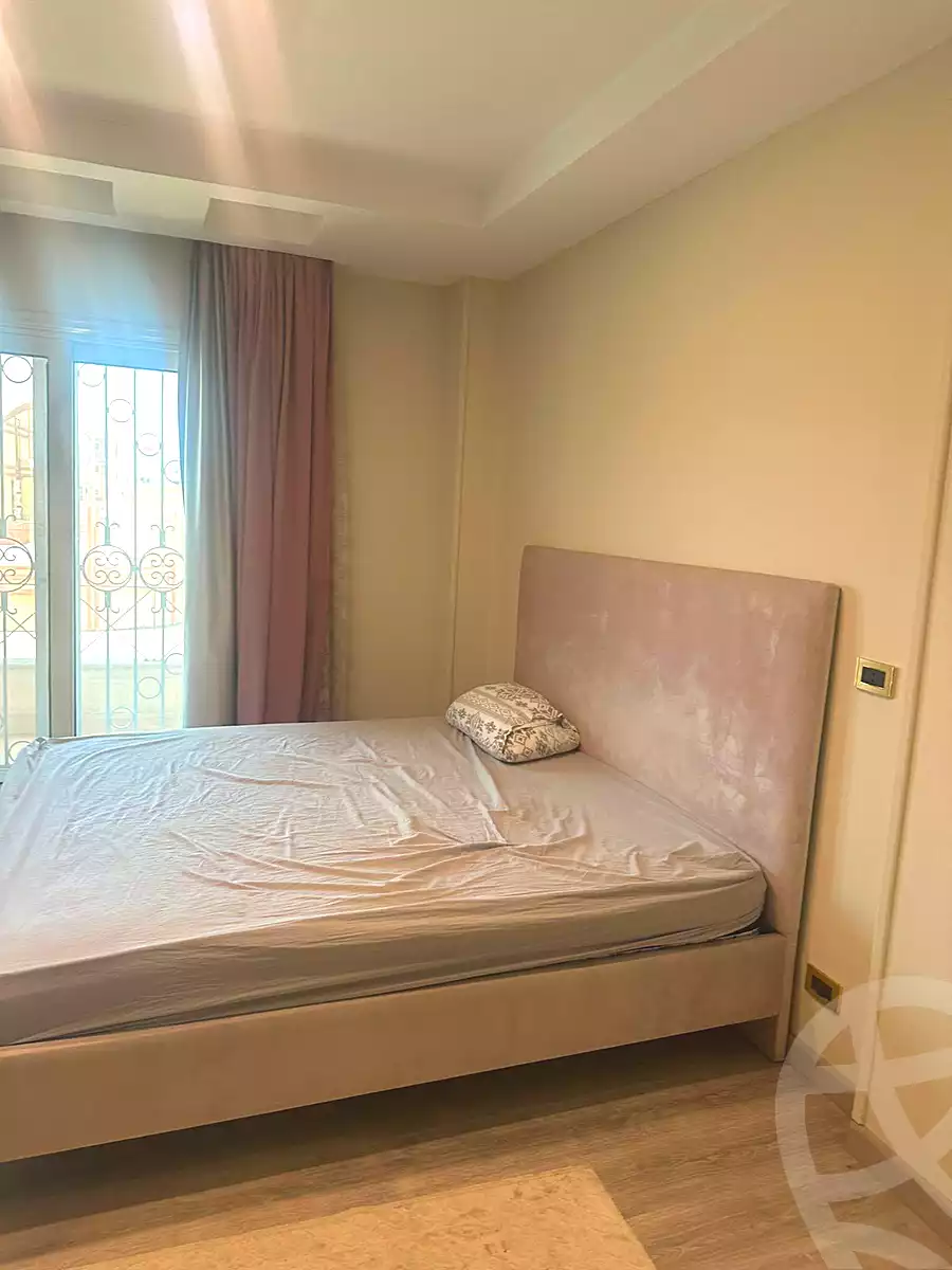 https://aqarmap.com.eg/en/listing/7165611-for-sale-cairo-el-sheikh-zayed-city-el-hay-elthamen-area-4