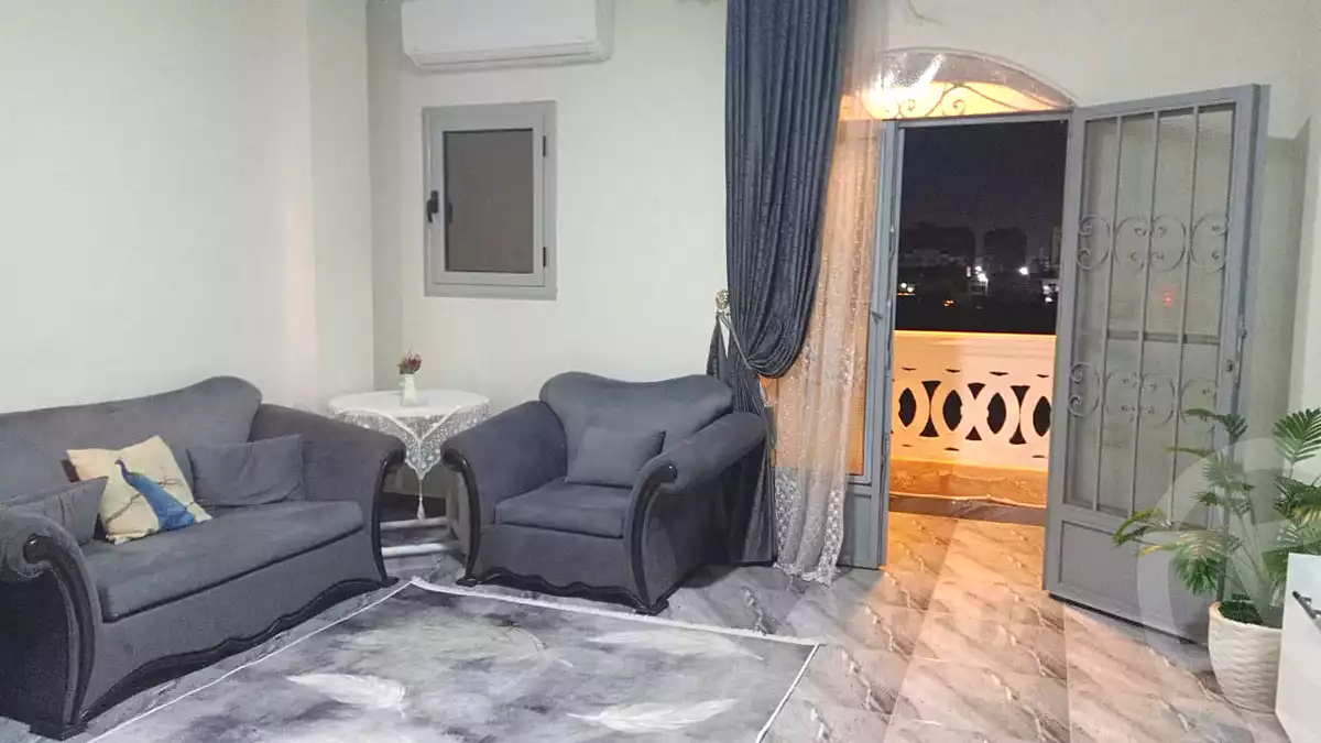 https://aqarmap.com.eg/ar/listing/7165708-for-sale-cairo-6th-of-october-el-ahyaa-neighborhood-3rd-al-hay-al-thalith-st