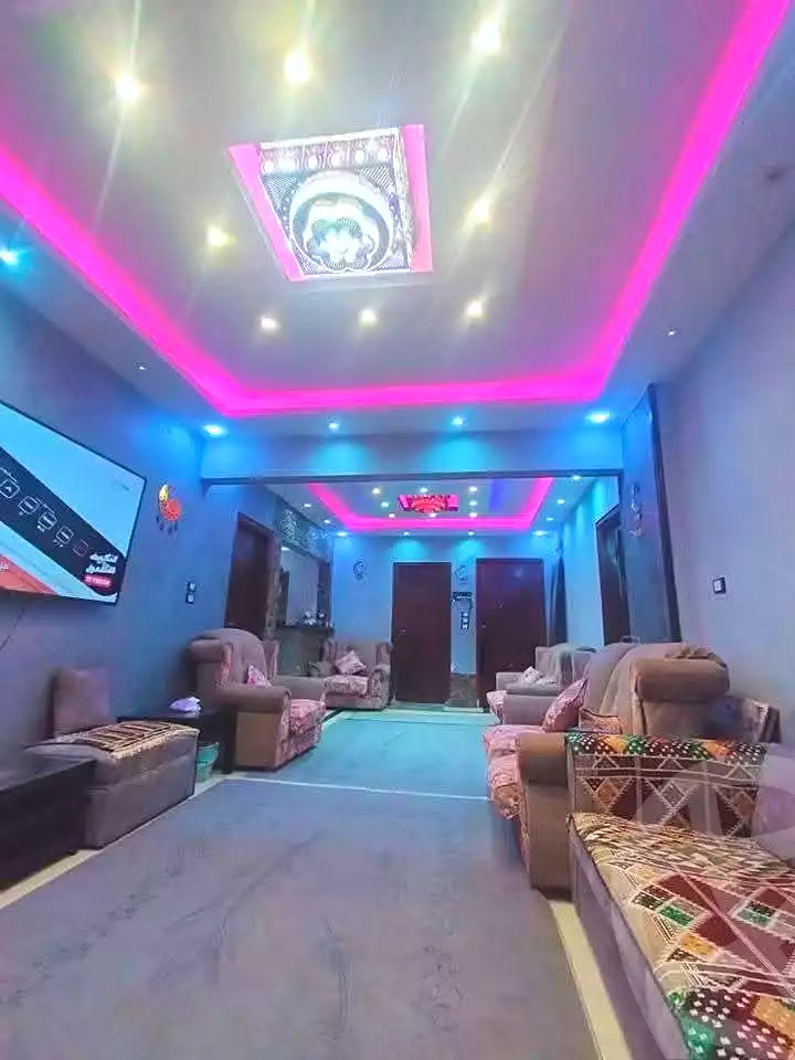 https://aqarmap.com.eg/ar/listing/7165728-for-sale-cairo-helwan-helwan-el-sharkeya-heidar-st