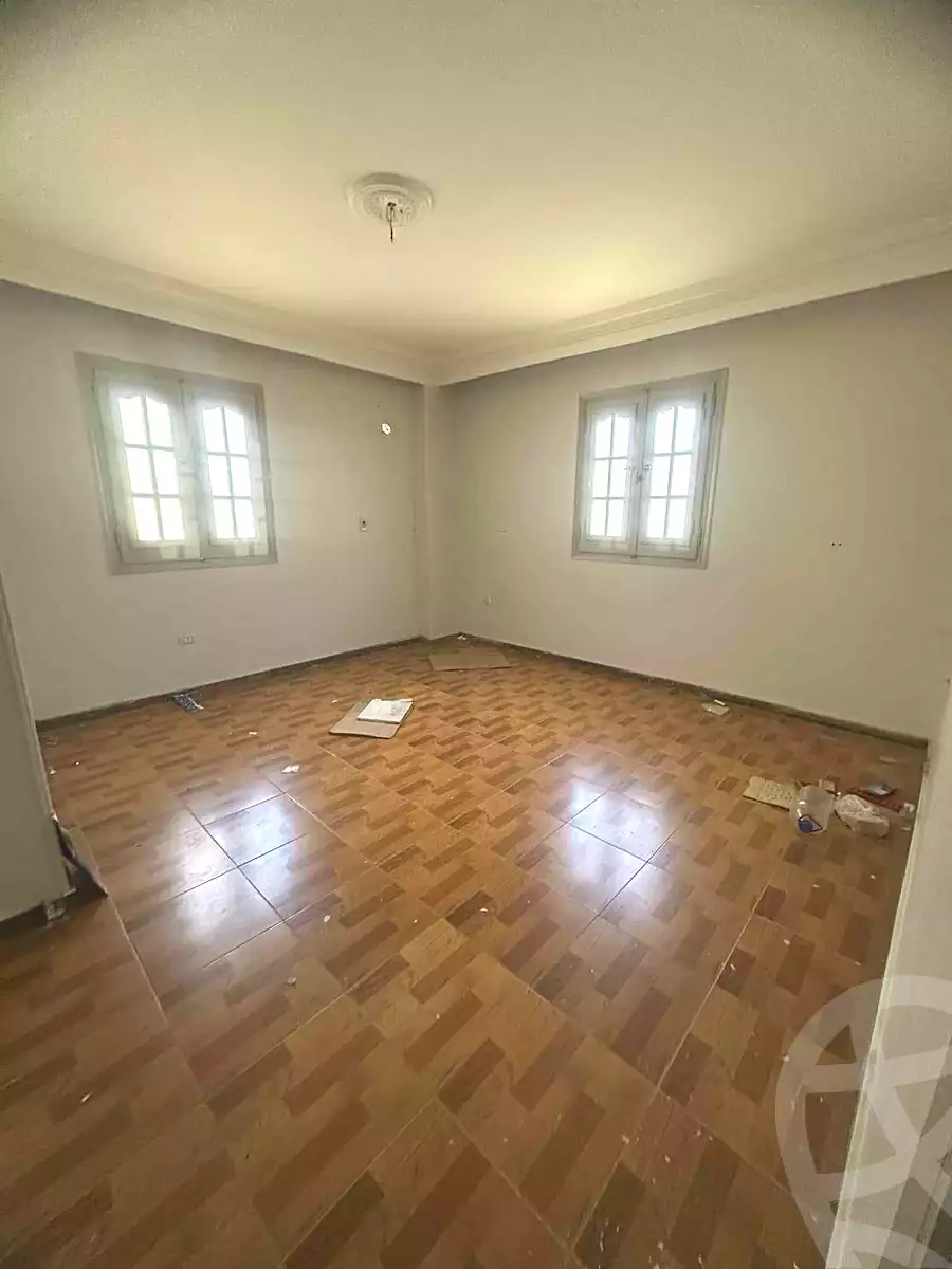 https://aqarmap.com.eg/ar/listing/7165741-for-sale-cairo-6th-of-october-el-ahyaa-neighborhood-8th-el-tahrir-rd