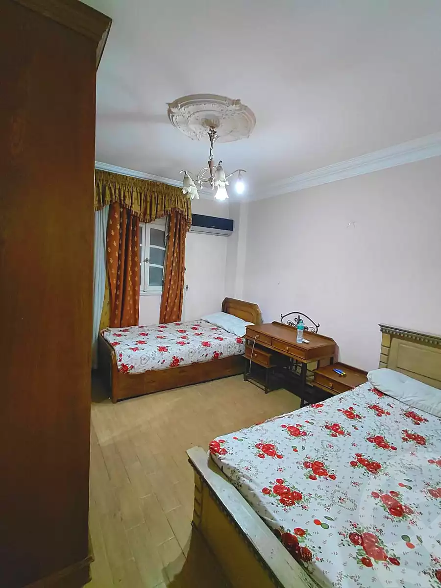 https://aqarmap.com.eg/ar/listing/7165766-for-rent-cairo-6th-of-october-el-ahyaa-neighborhood-1st-al-maahad