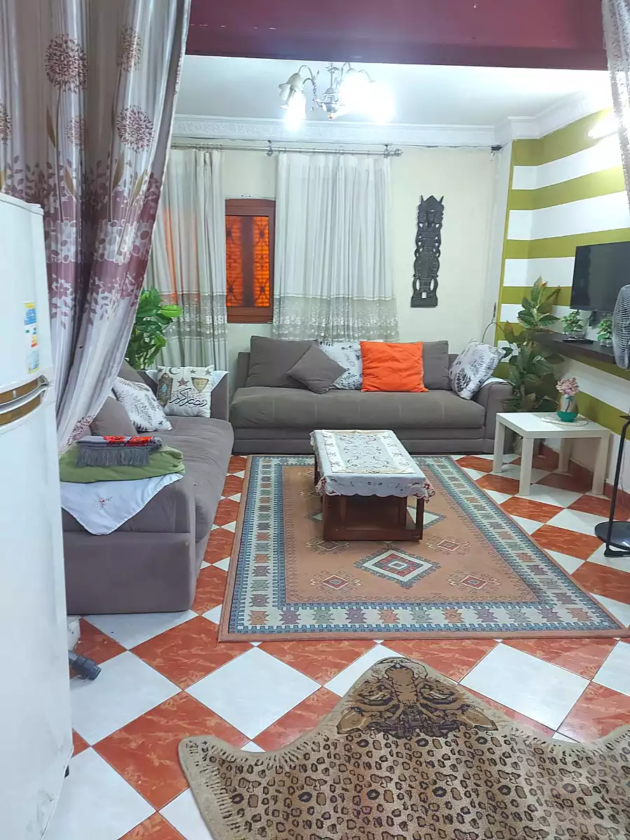 https://aqarmap.com.eg/ar/listing/7165827-for-rent-cairo-6th-of-october-el-ahyaa-neighborhood-10th