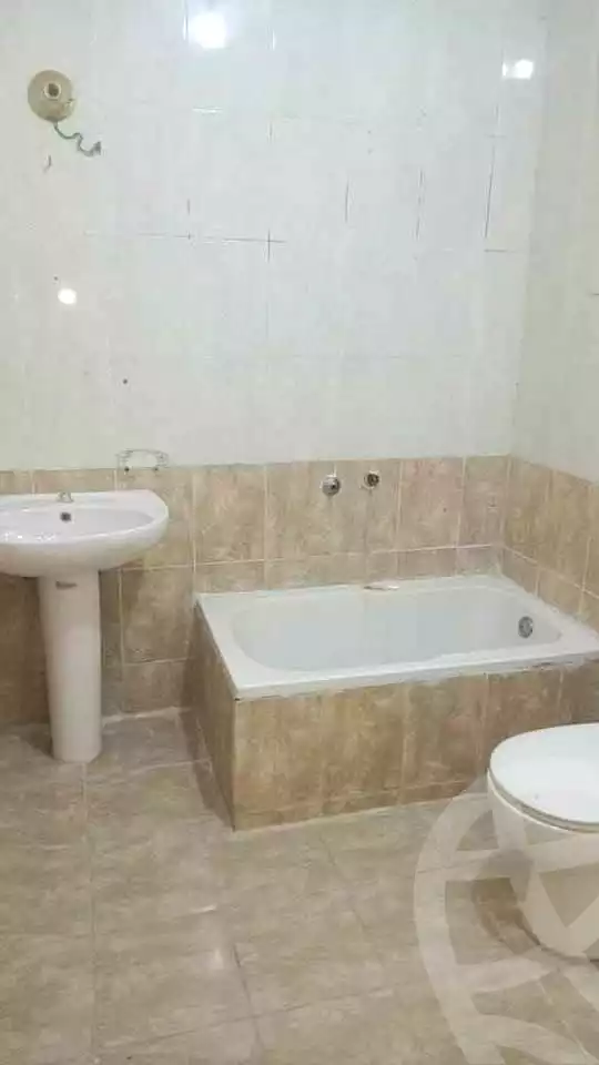 https://aqarmap.com.eg/en/listing/7165862-for-sale-alexandria-al-agamy-shataa-el-nakheel