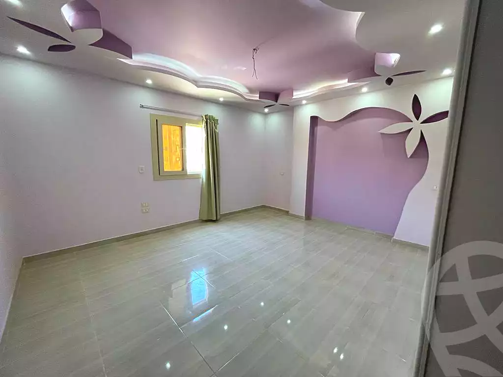 https://aqarmap.com.eg/ar/listing/7165965-for-sale-cairo-6th-of-october-hadaeq-october-compounds-el-fardoos-city