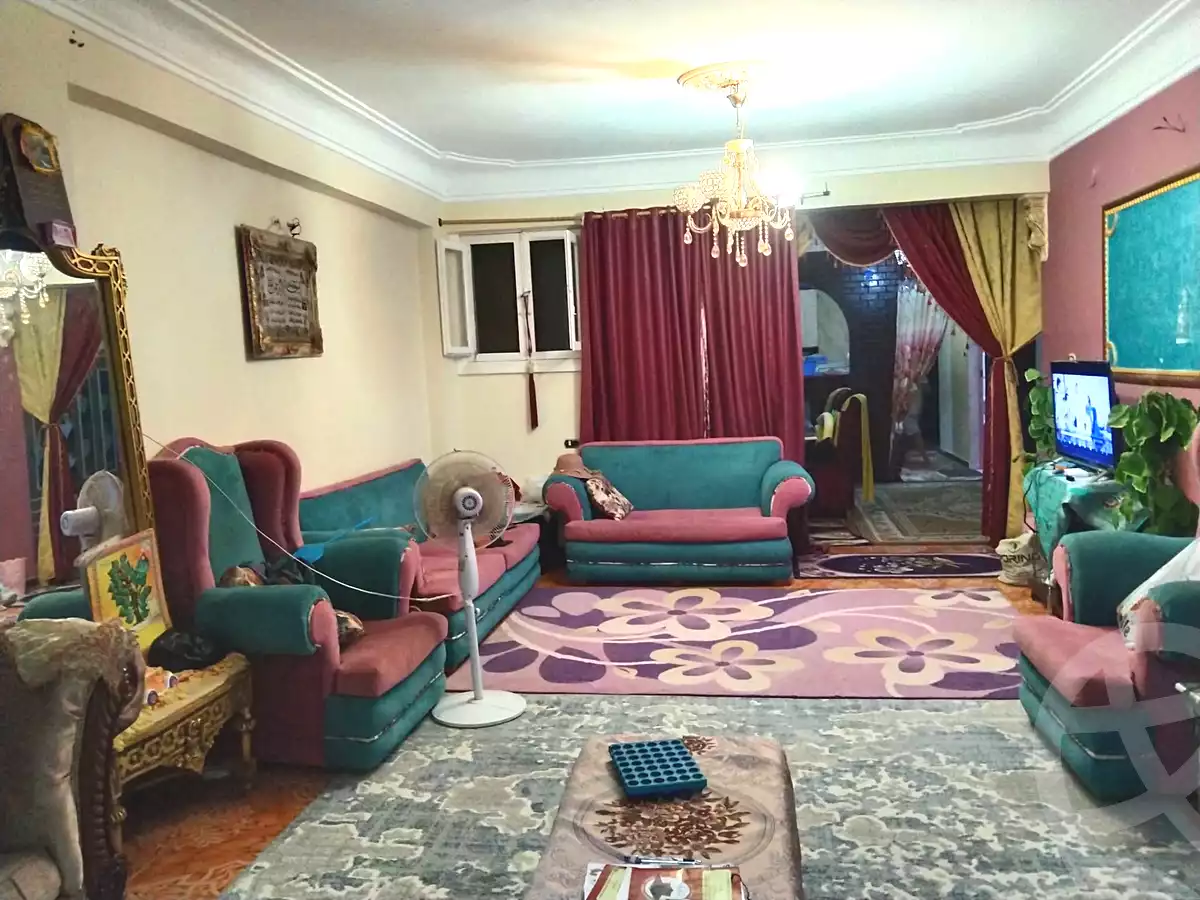 https://aqarmap.com.eg/en/listing/7166006-for-sale-alexandria-al-agamy-el-hanouvel-trablose-st