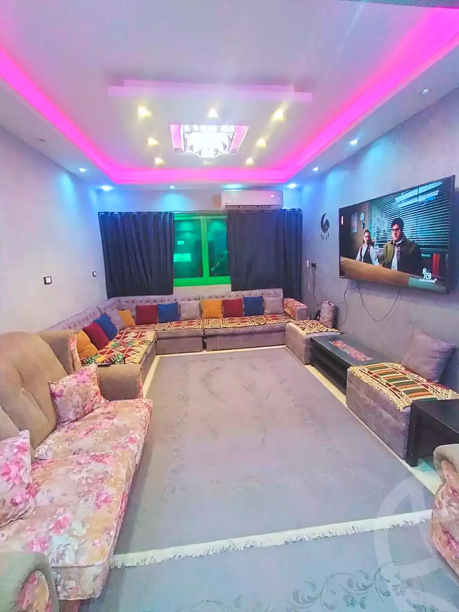 https://aqarmap.com.eg/ar/listing/7166417-for-sale-cairo-helwan-helwan-el-sharkeya-heidar-st