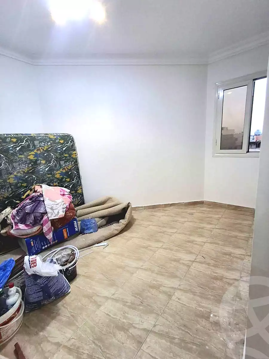 https://aqarmap.com.eg/ar/listing/7166451-for-sale-alexandria-el-asafra-shr-45