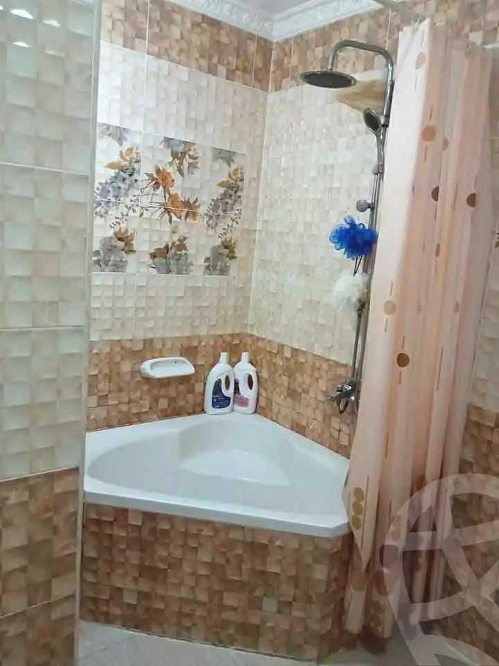 https://aqarmap.com.eg/en/listing/7166468-for-sale-alexandria-al-agamy-el-hanouvel