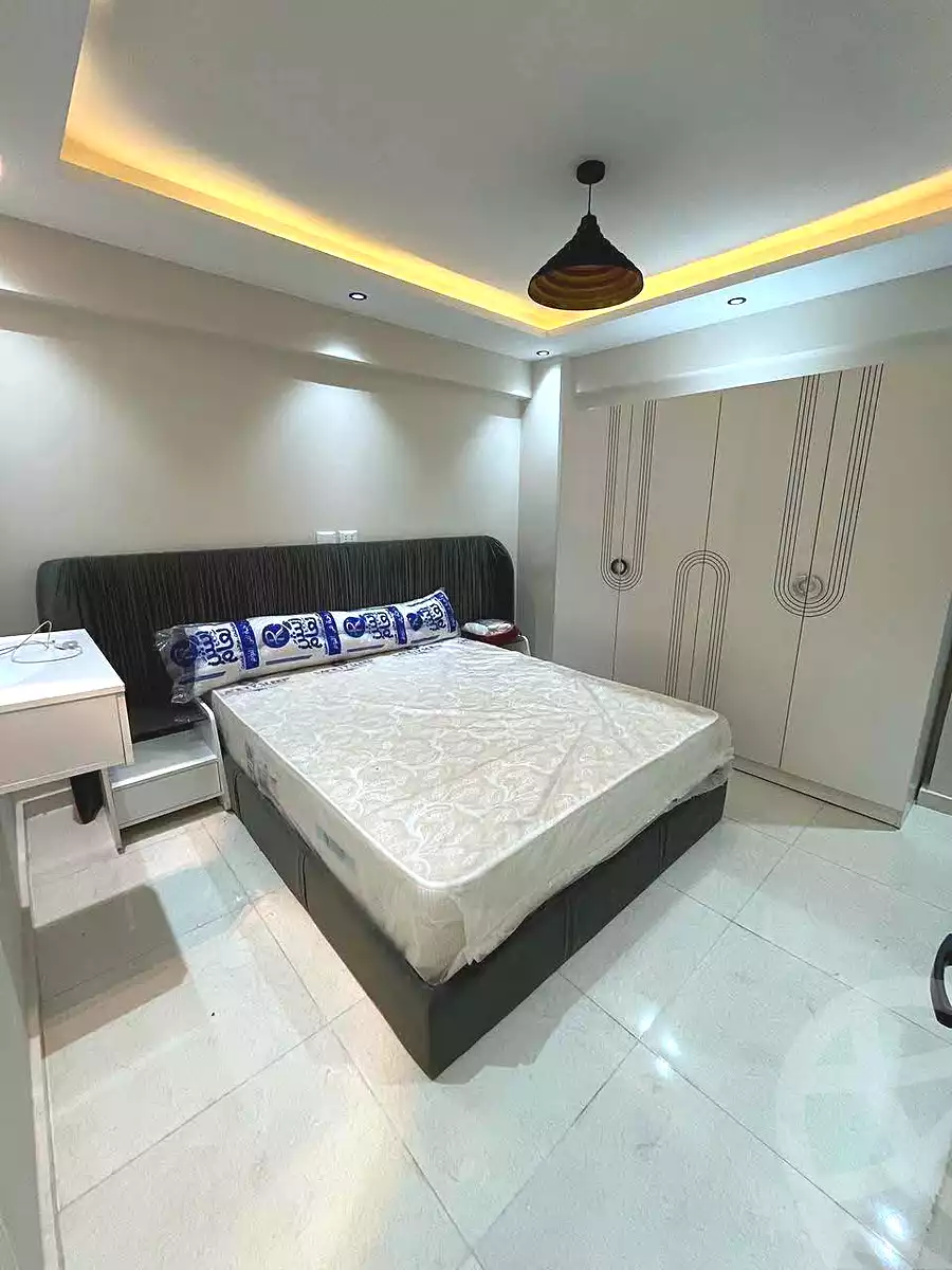 https://aqarmap.com.eg/ar/listing/7166475-for-sale-cairo-helwan-mostafa-fahmy-st
