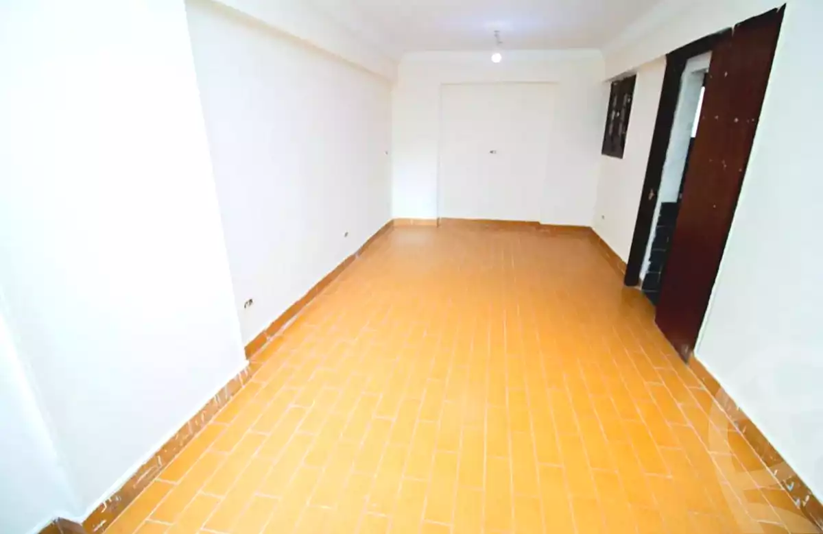 https://aqarmap.com.eg/en/listing/7166500-for-sale-alexandria-ganaklis-shr-bw-qyr-tryq-lhry
