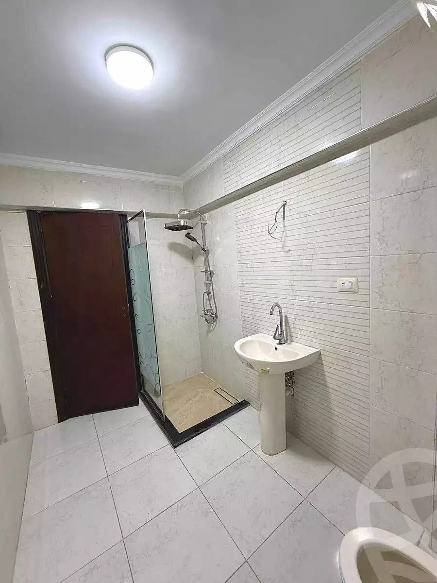 https://aqarmap.com.eg/ar/listing/7166831-for-sale-alexandria-el-asafra-l-sfr-bhry