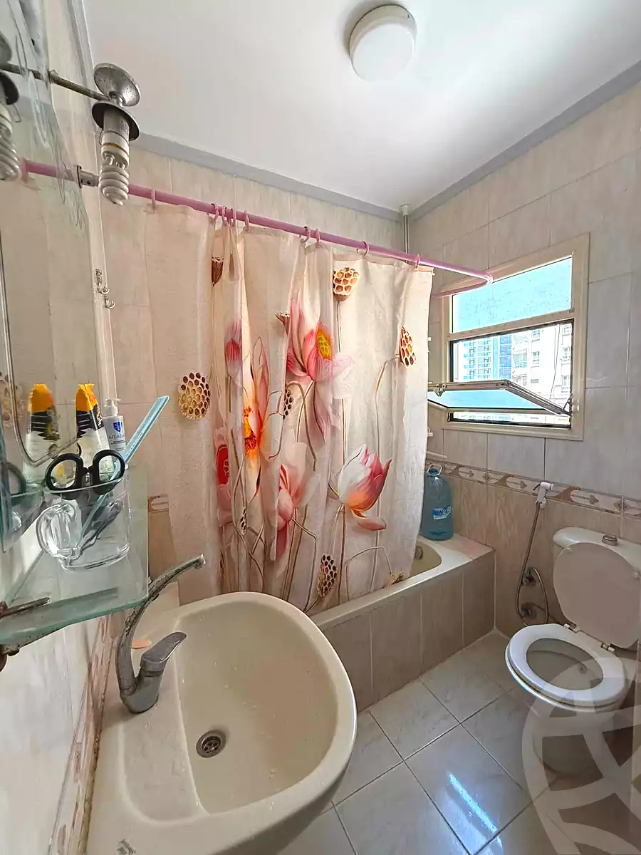 https://aqarmap.com.eg/ar/listing/7166839-for-sale-alexandria-el-mandara-tryq-ljysh