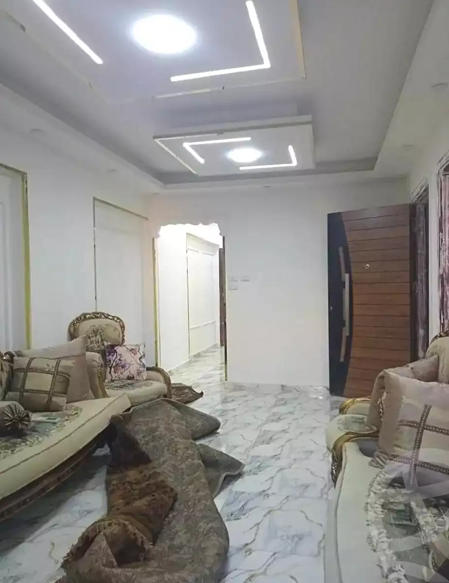 https://aqarmap.com.eg/ar/listing/7166858-for-sale-alexandria-miami-shr-jml-bd-lnsr