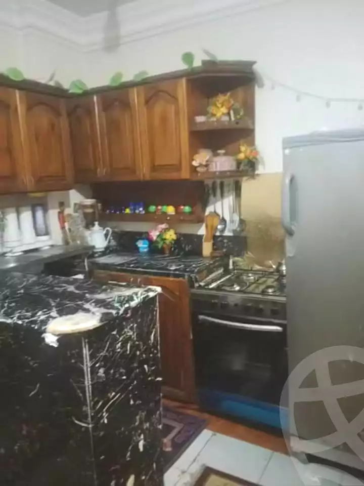 https://aqarmap.com.eg/ar/listing/7166978-for-sale-alexandria-al-agamy-lbytsh-el-saleheen-mosque-st