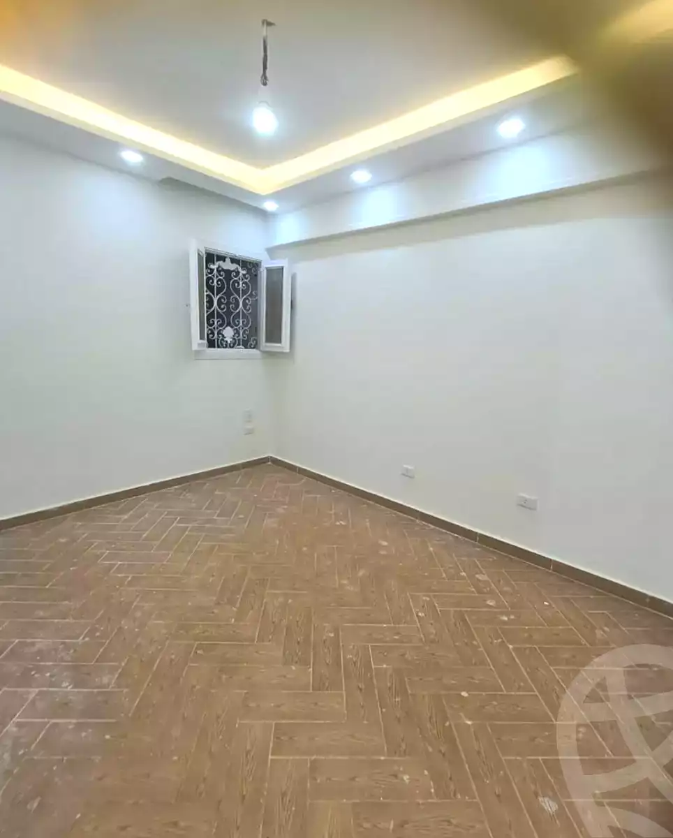 https://aqarmap.com.eg/en/listing/7167041-for-sale-alexandria-miami-shr-jml-bd-lnsr