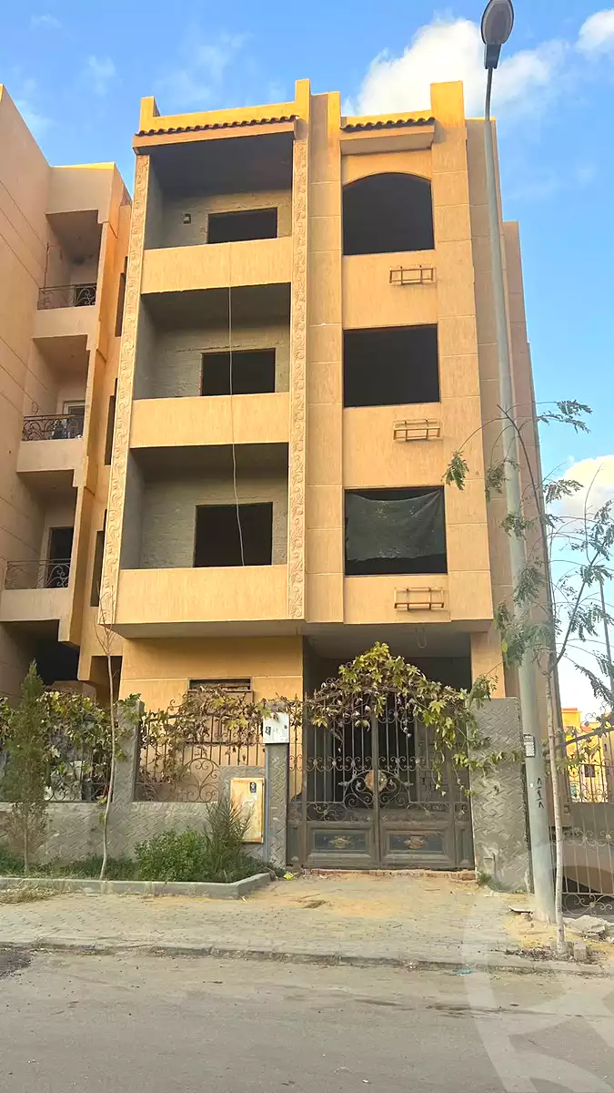 https://aqarmap.com.eg/en/listing/7167106-for-sale-cairo-new-cairo-compounds-gardenia-hights-abo-el-hawl-abo-el-hawl-1
