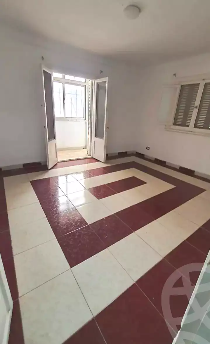 https://aqarmap.com.eg/en/listing/7167111-for-rent-alexandria-smouha-tout-ankh-amoun-st