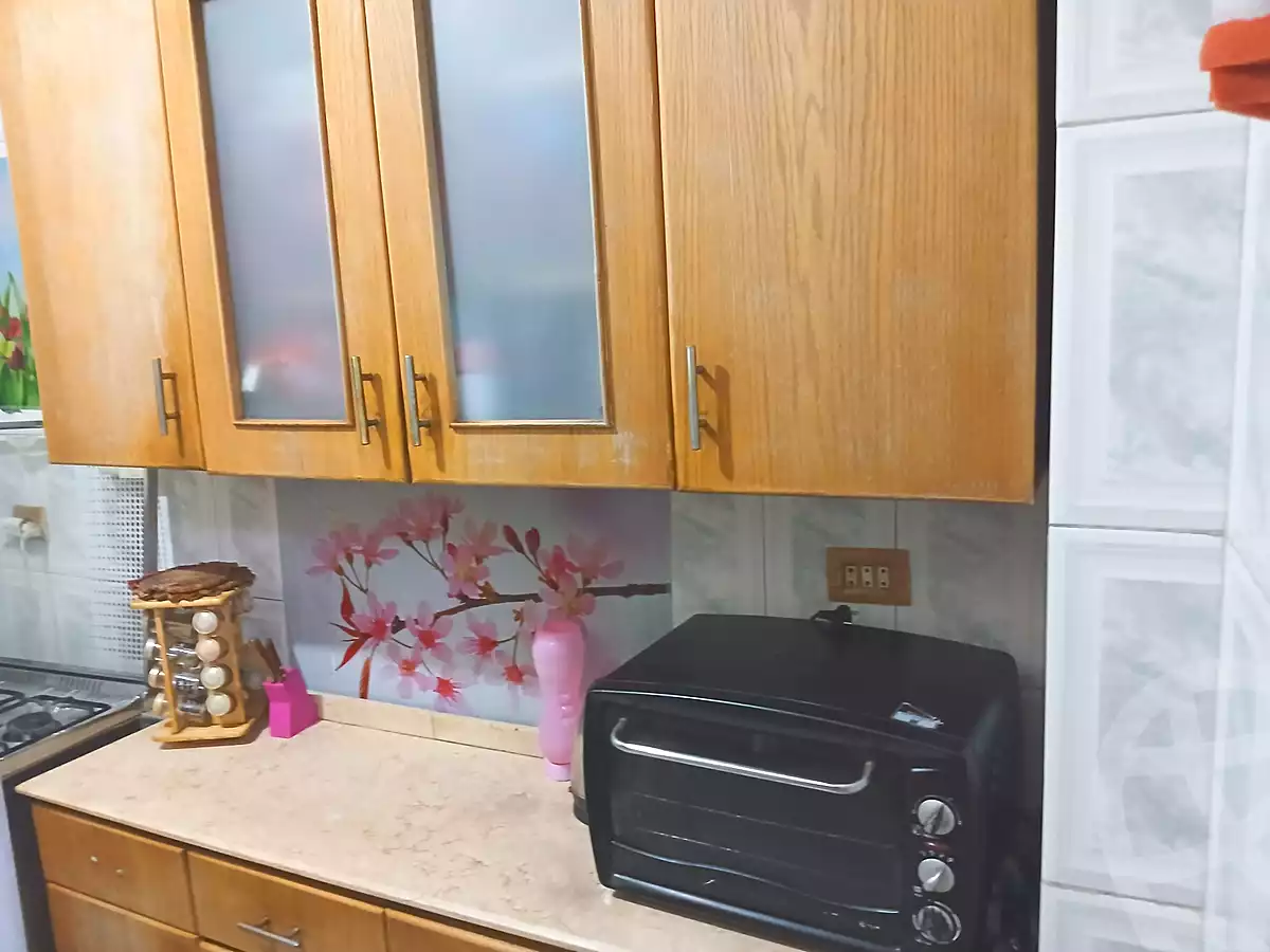 https://aqarmap.com.eg/ar/listing/7167247-for-sale-cairo-ain-shams-ain-shams-el-sharkia-afifi-effat-st