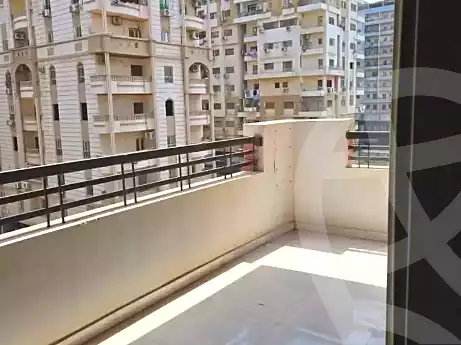 https://aqarmap.com.eg/ar/listing/7167348-for-sale-sharqia-zagazig-zagazig-city-ghasham-rd