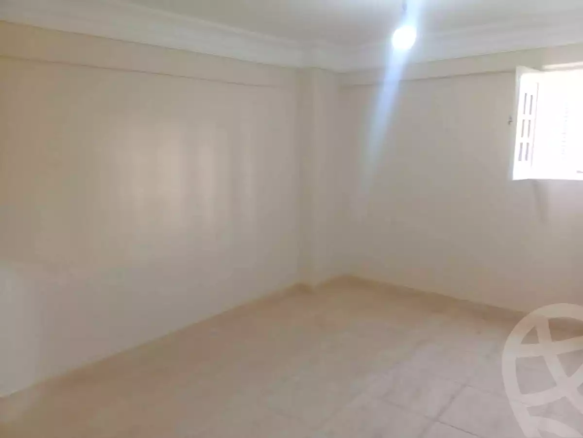 https://aqarmap.com.eg/ar/listing/7167358-for-sale-cairo-ain-shams-ain-shams-el-sharkia-el-eshrein-stt