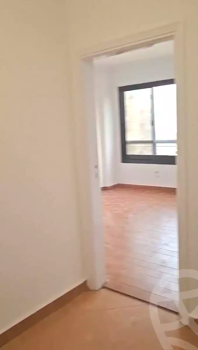 https://aqarmap.com.eg/ar/listing/7167685-for-sale-cairo-6th-of-october-el-ahyaa-neighborhood-2nd-el-mohandes-ahmed-abd-el-hady-st