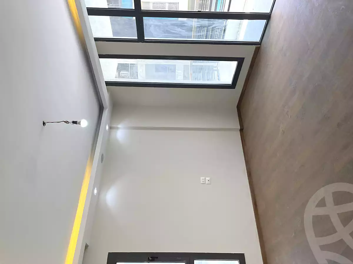 https://aqarmap.com.eg/ar/listing/6935500-for-rent-cairo-new-cairo-compounds-dh-ykwn-2-ryzydns-styl-hwm