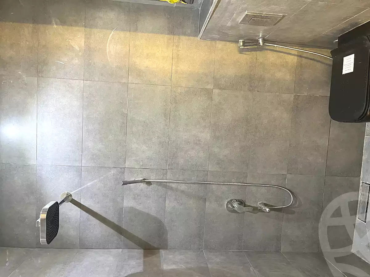 https://aqarmap.com.eg/ar/listing/6935500-for-rent-cairo-new-cairo-compounds-dh-ykwn-2-ryzydns-styl-hwm
