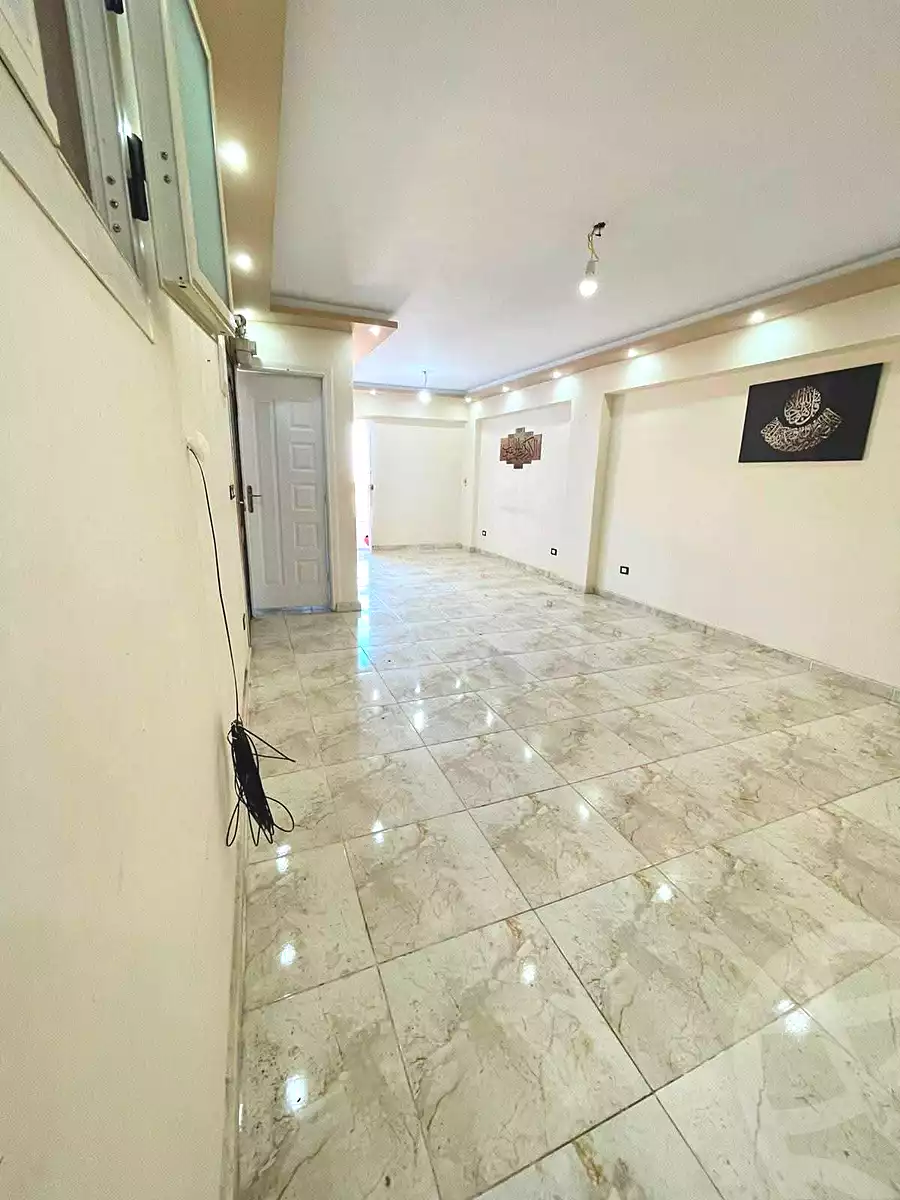 https://aqarmap.com.eg/ar/listing/7167809-for-sale-alexandria-lsywf-el-falki