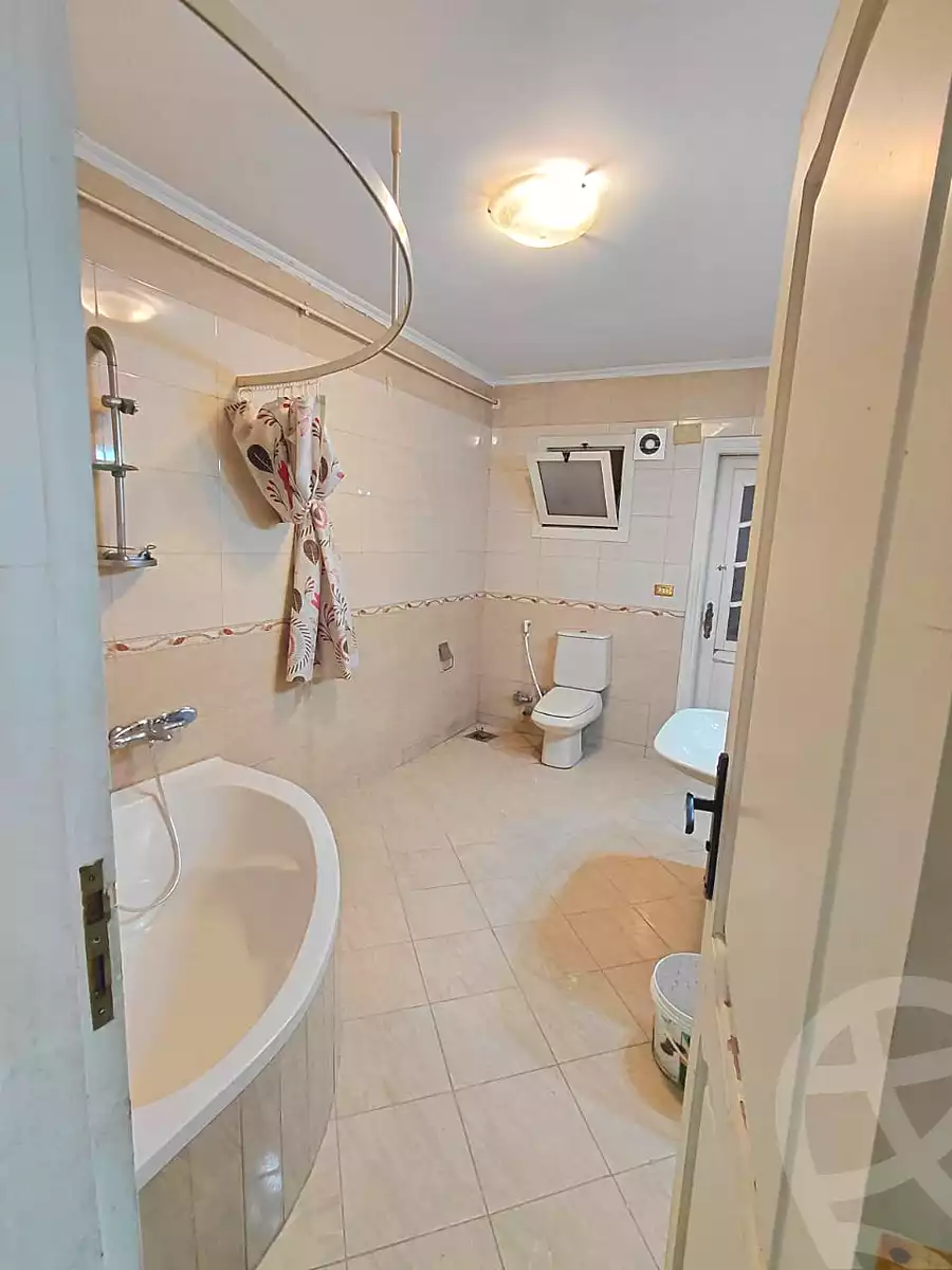 https://aqarmap.com.eg/en/listing/7167918-for-rent-cairo-6th-of-october-el-ahyaa-neighborhood-2nd-divided-from-al-kafrawei-st