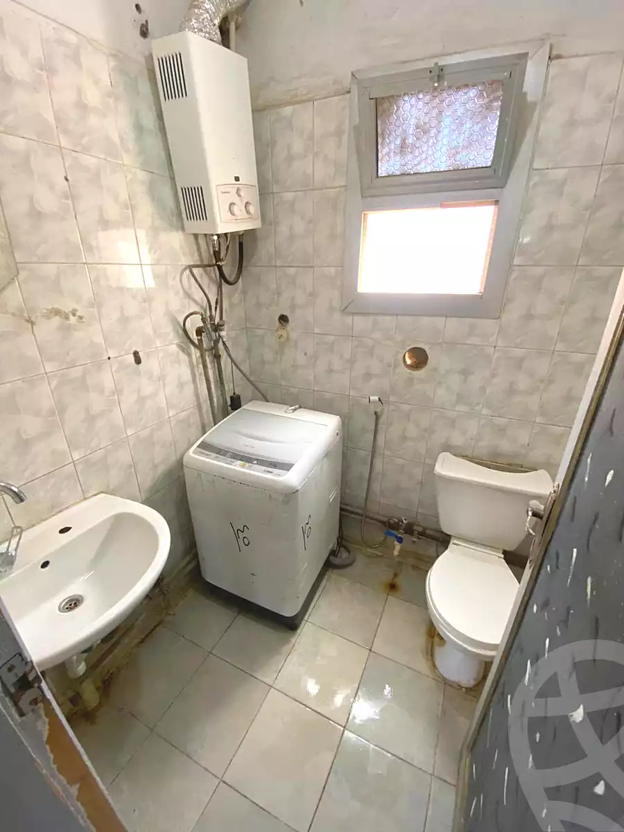 https://aqarmap.com.eg/ar/listing/7168003-for-rent-cairo-6th-of-october-el-ahyaa-neighborhood-11th