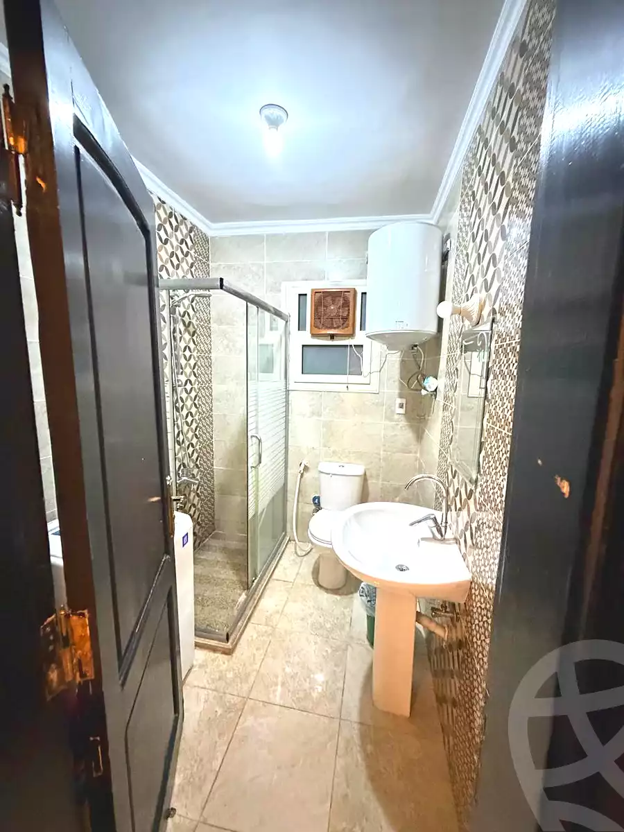 https://aqarmap.com.eg/ar/listing/7168066-for-rent-cairo-el-sheikh-zayed-city-compounds-jn-1