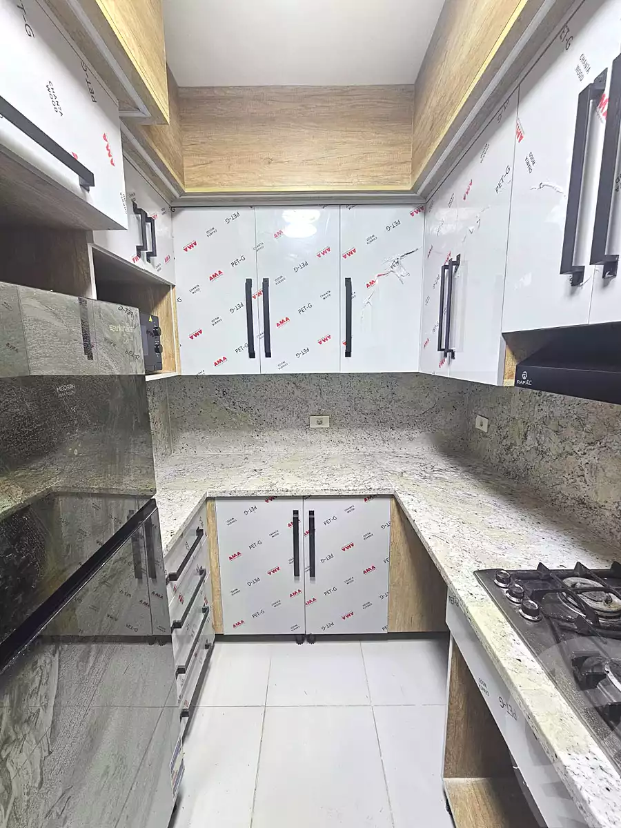 https://aqarmap.com.eg/ar/listing/7168162-for-rent-cairo-6th-of-october-compounds-jn-ktwbr