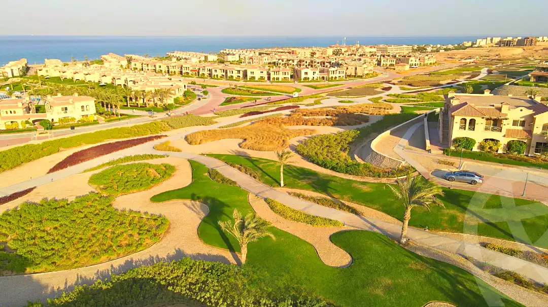 https://aqarmap.com.eg/ar/listing/7168189-for-sale-ain-elsokhna-resorts-la-vista-gardens