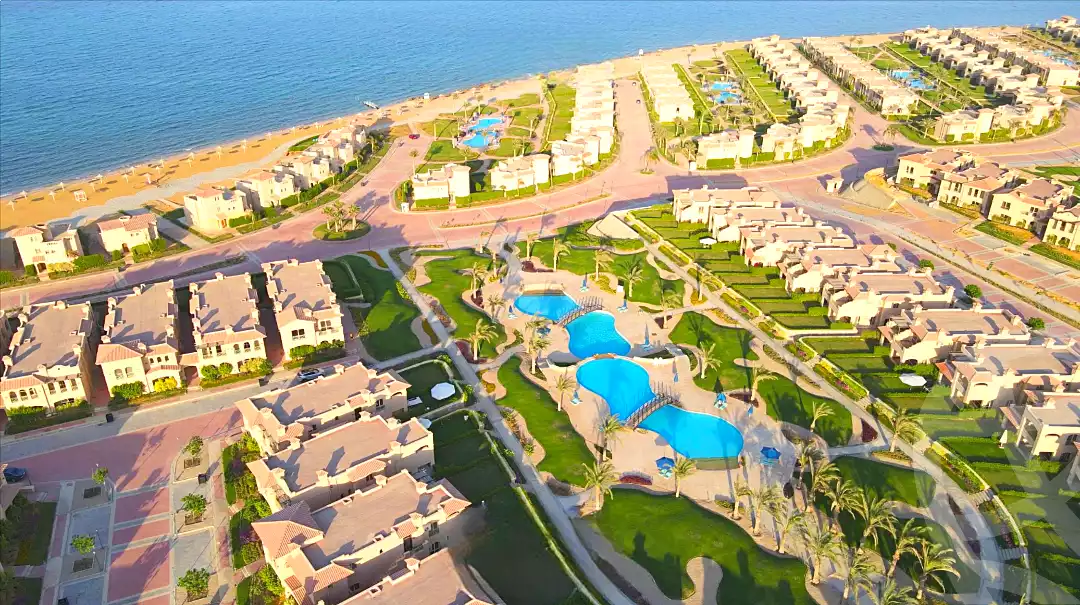 https://aqarmap.com.eg/ar/listing/7168196-for-sale-ain-elsokhna-resorts-la-vista-gardens