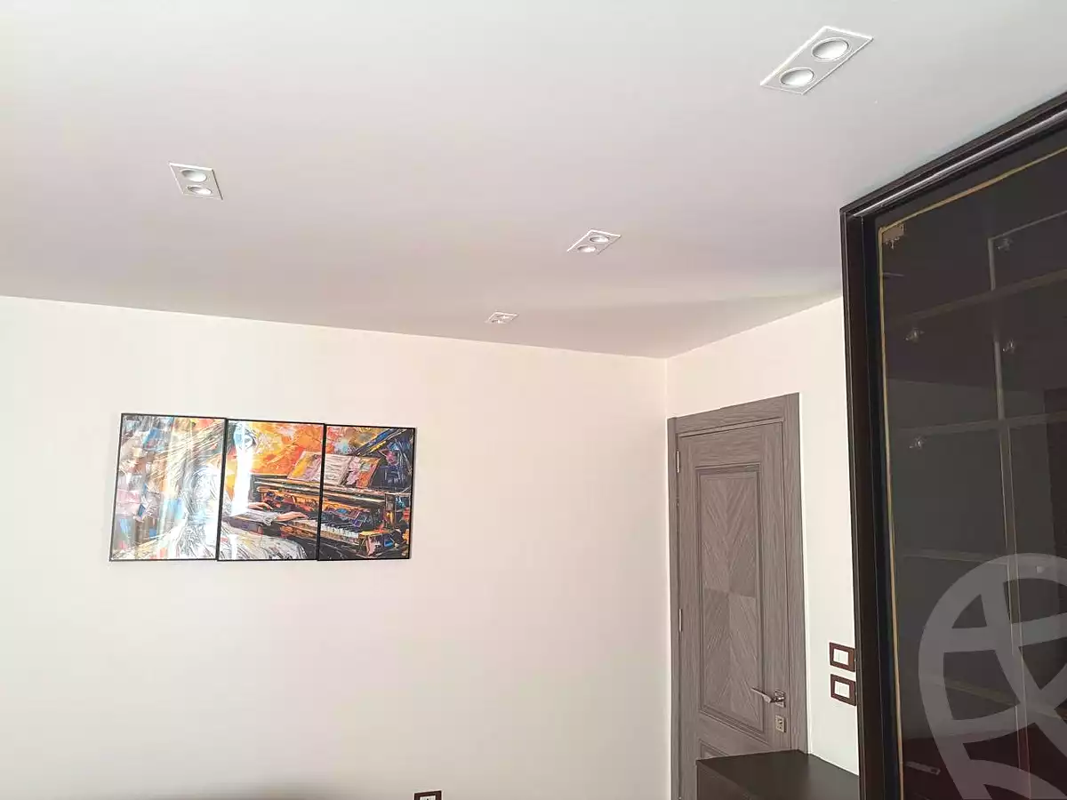 https://aqarmap.com.eg/ar/listing/7168234-for-sale-cairo-new-cairo-compounds-galleria-moon-valley-compound-arabia