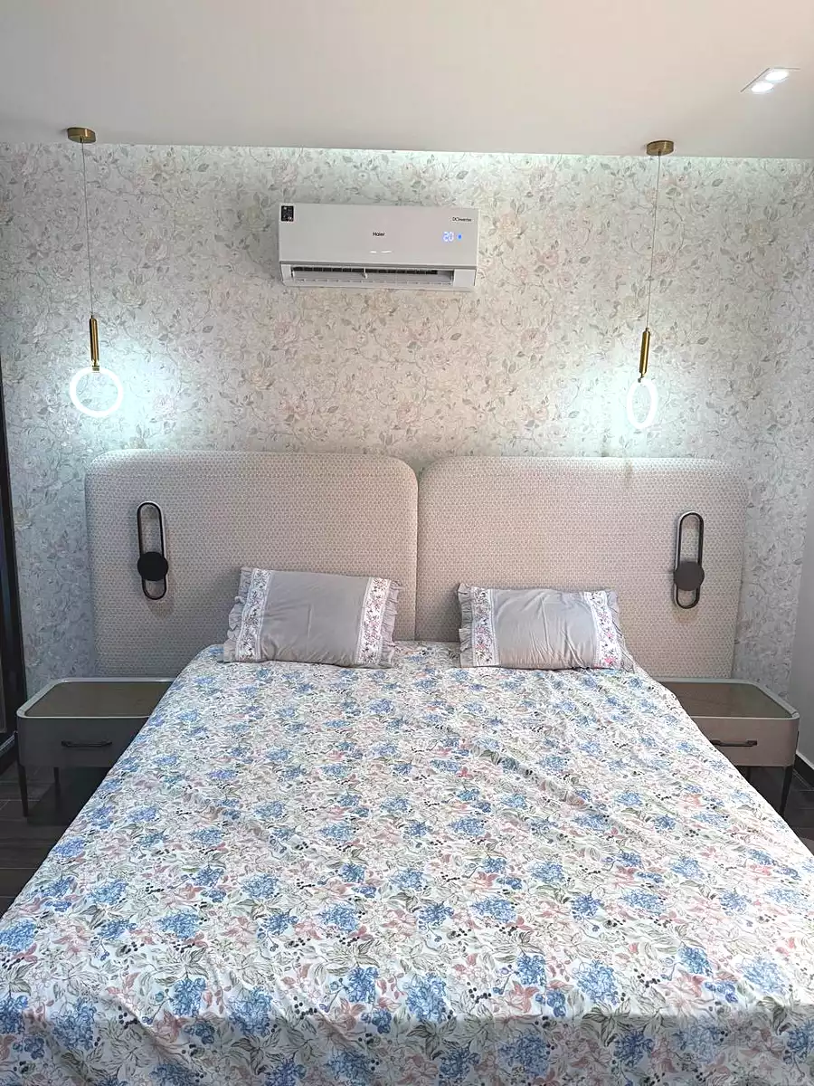 https://aqarmap.com.eg/ar/listing/7168234-for-sale-cairo-new-cairo-compounds-galleria-moon-valley-compound-arabia